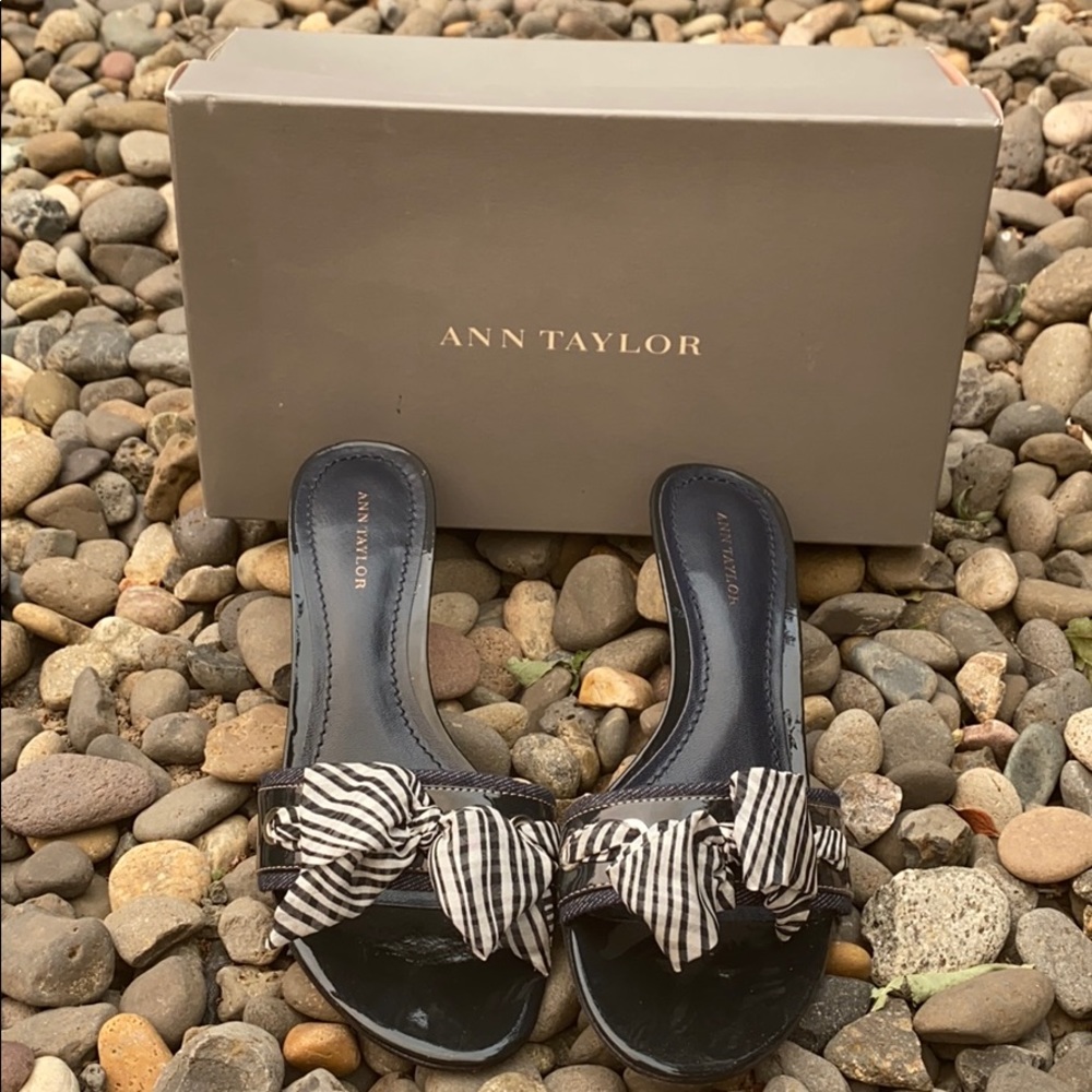 Ann Taylor Shoes Size 8 EUC